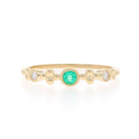 Yellow Gold Emerald & Diamond Band - 14k Round .18ctw Milgrain Ring